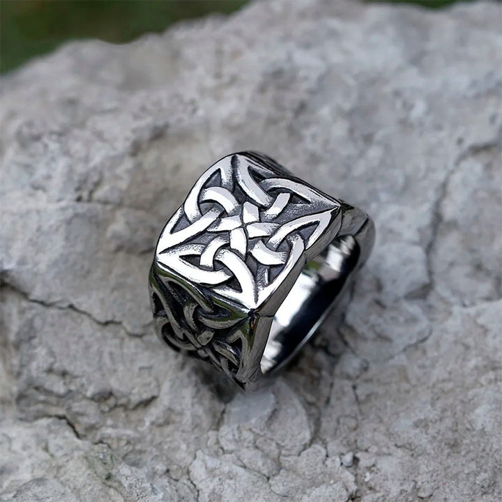 WorldNorse Celtic Knot Stainless Steel Viking Ring - UK Size Z（US 13) - image 0