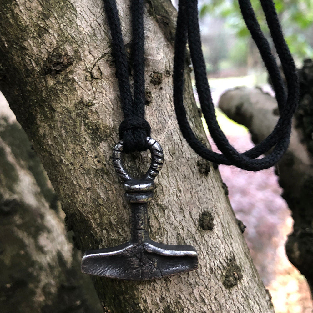 WorldNorse Viking Mjolnir Amulet Thor's Hammer Necklace