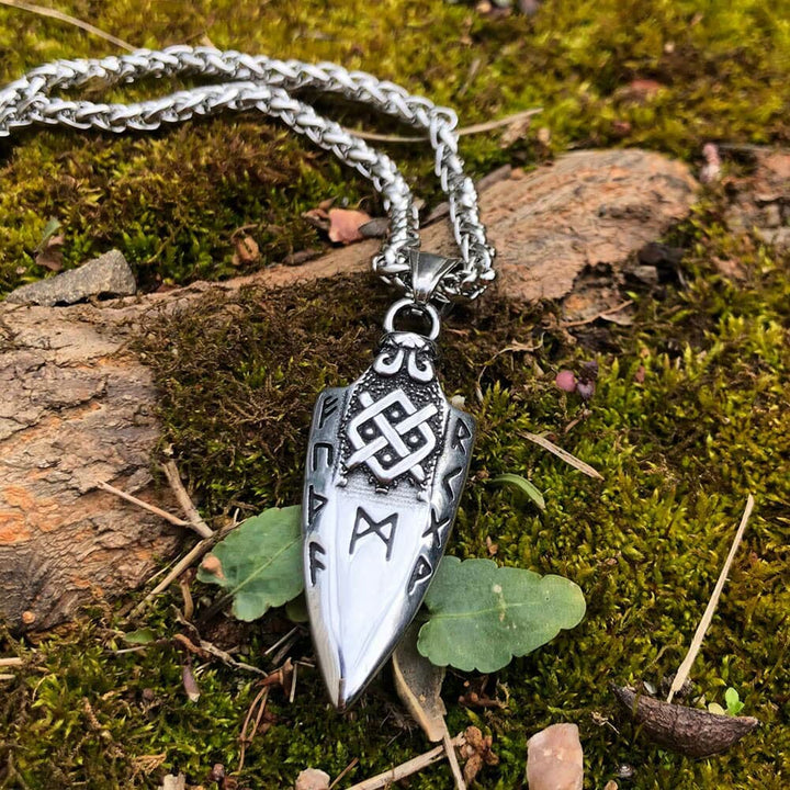 WorldNorse Spear Rune Triple Horn Of Odin Necklace