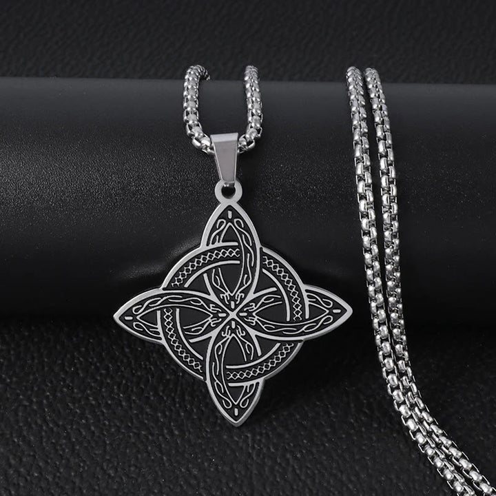 WorldNorse Witch Knot Celtic Irish Amulet Necklace