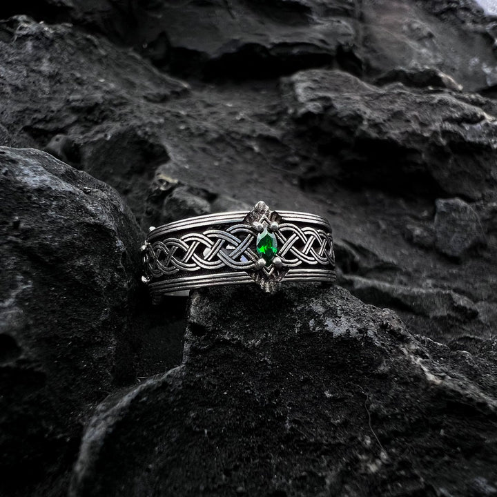 WorldNorse Green Gemstone Celtic Pattern Ring