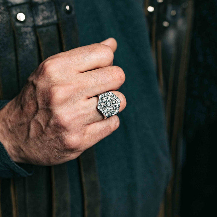 WorldNorse Valknut Compass Stainless Steel Viking Ring