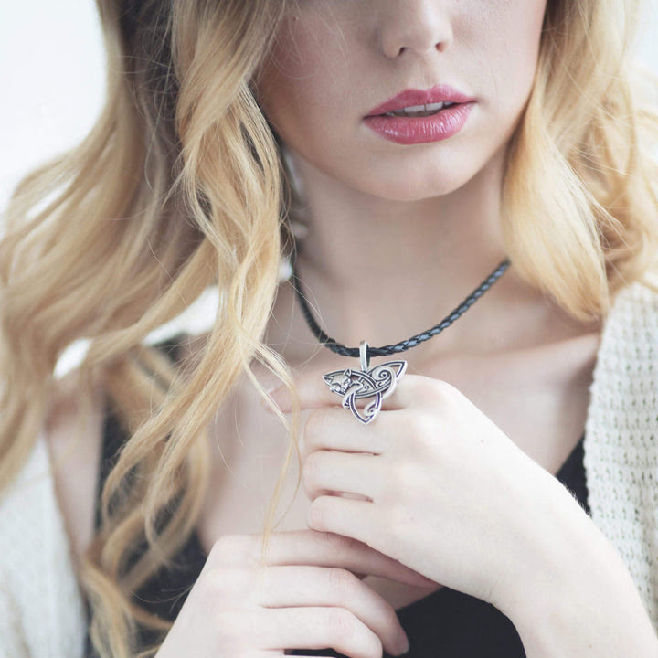 WorldNorse Celtic Cat On Triquetra Stainless Steel Necklace