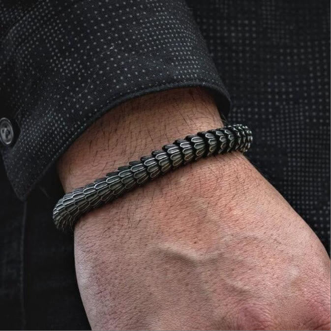 WorldNorse Retro Black Snake Scale Bangle Bracelet