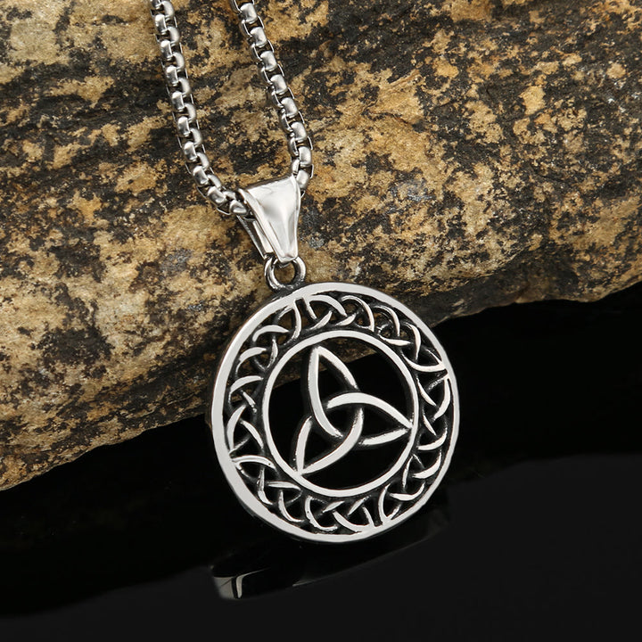WorldNorse Nordic Triquetra Celtic Trinity Knot Necklace