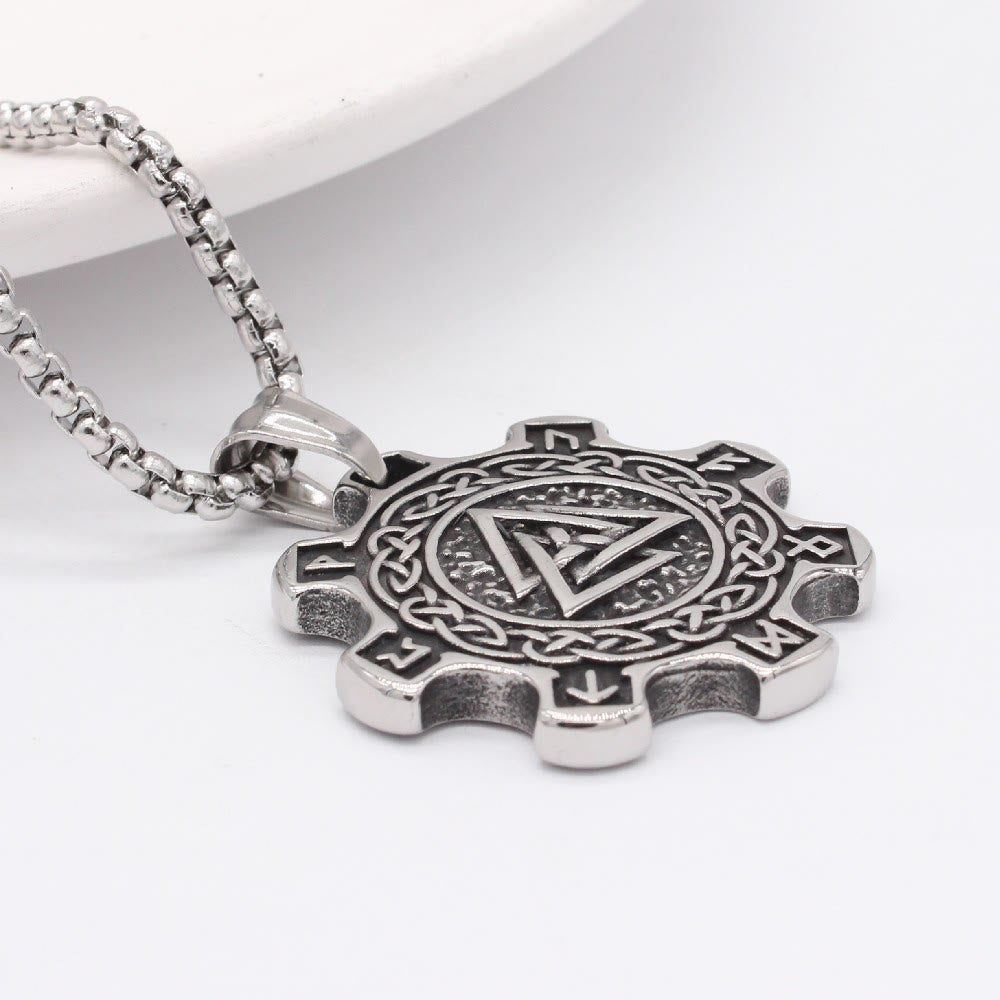 WorldNorse Valknut Celtic Knot Triad Rune Gear Wheel Necklace