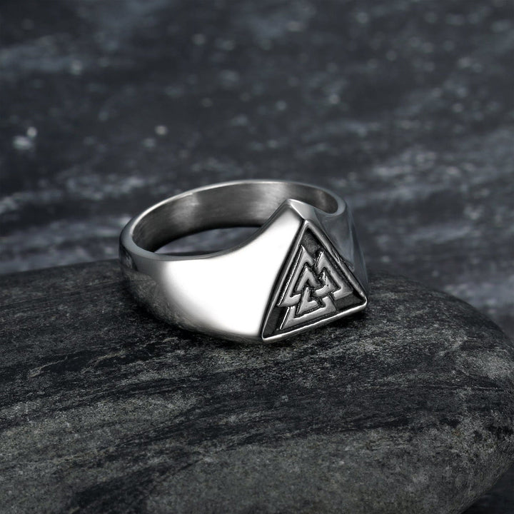 WorldNorse Triangle Viking Myth Valknut Signet Ring - UK Size Z+1（US 14) - image 0
