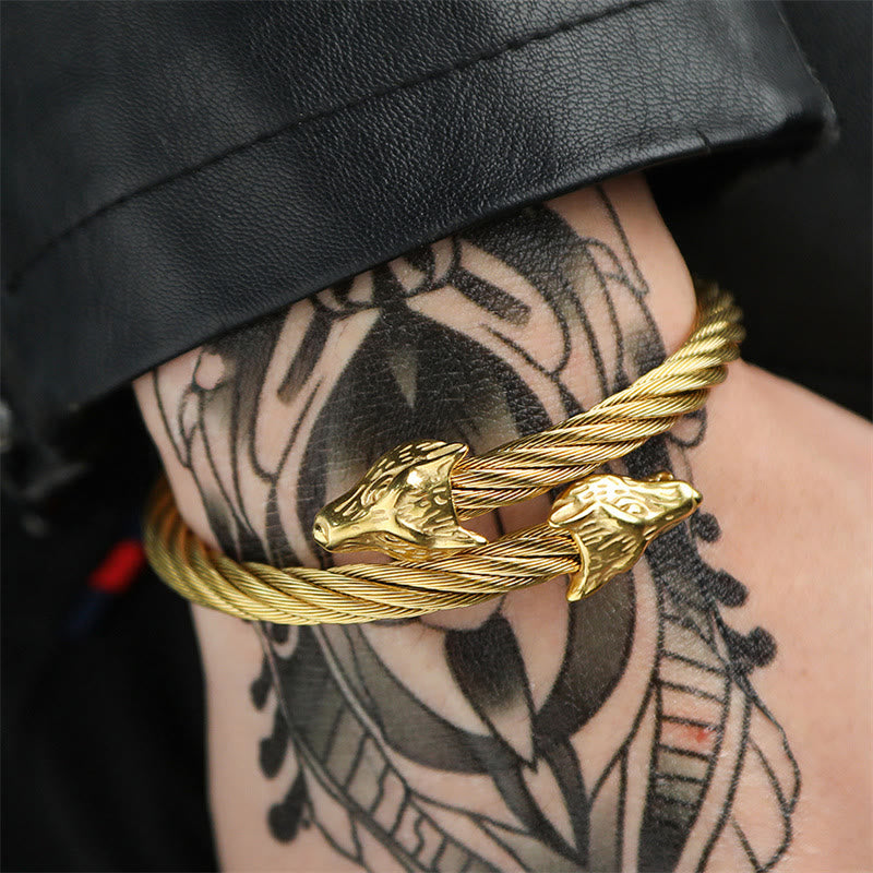 WorldNorse Wolf Head Twisted Open Bracelet