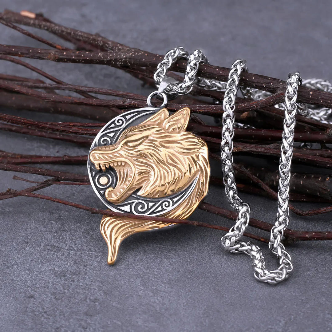 WorldNorse Howling Wolf Shock Necklace