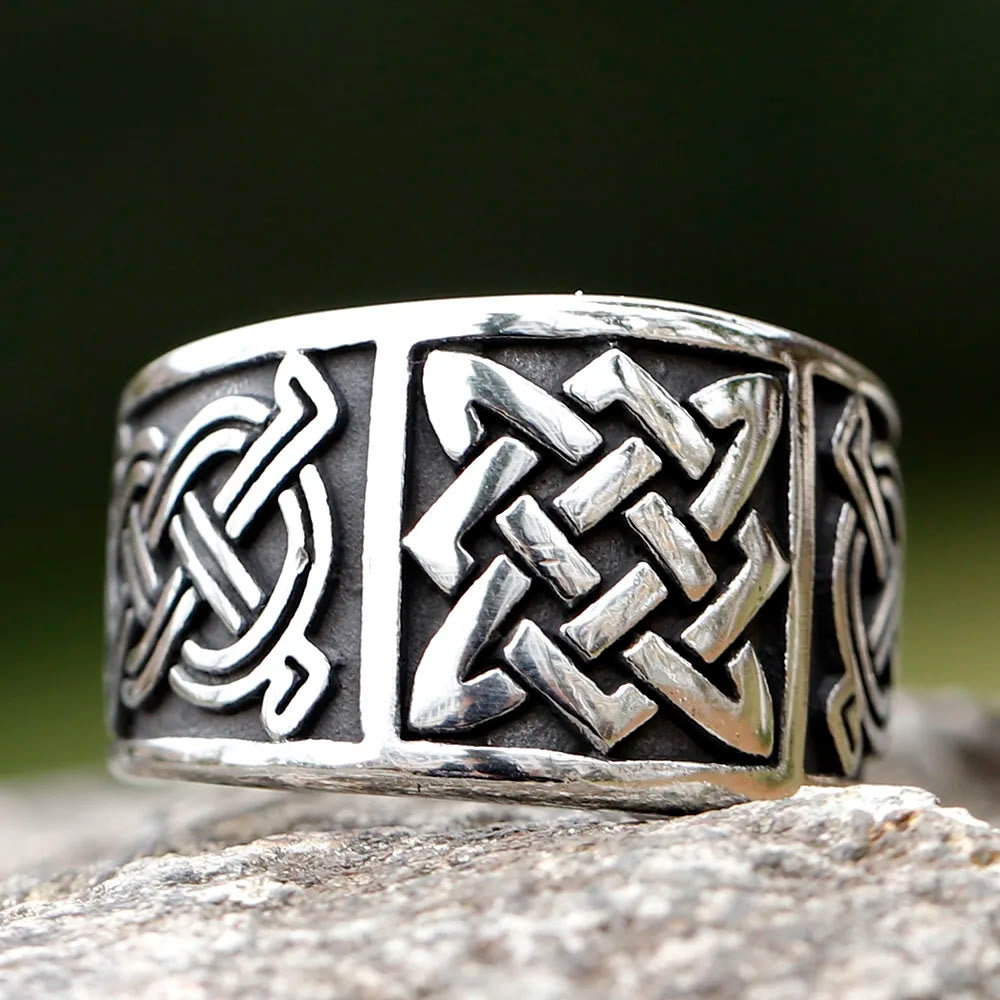 WorldNorse Celtic Knot  Signet Ring - image 2