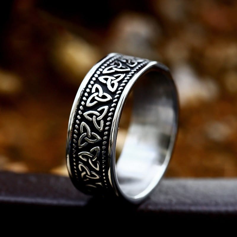WorldNorse Nordic Triquetra Celtic Ring - UK Size Z（US 13) - image 0