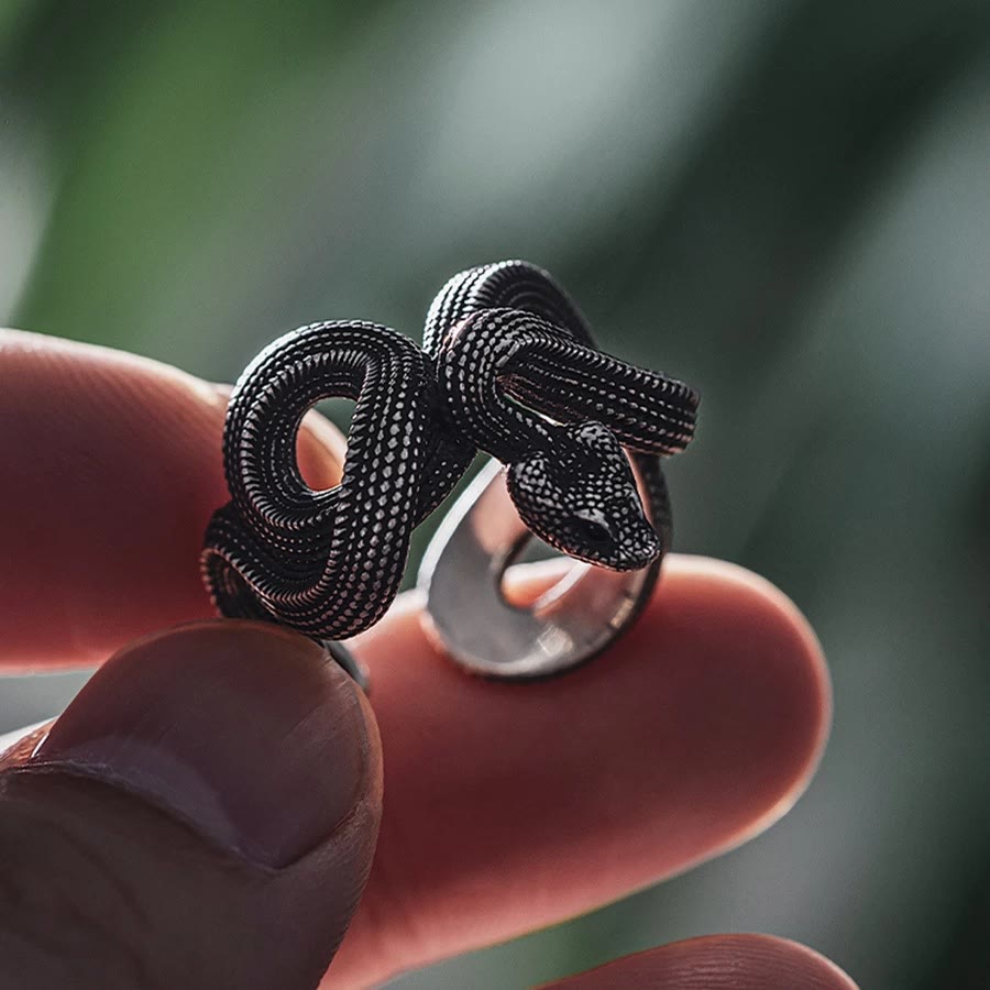 WorldNorse Unleash Your Fierce Side Twisted Viper Ring - image 5