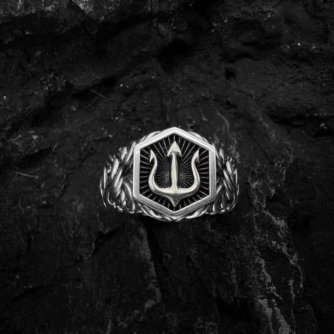 WorldNorse Poseidon Trident Battle Ring - Silver - image 4