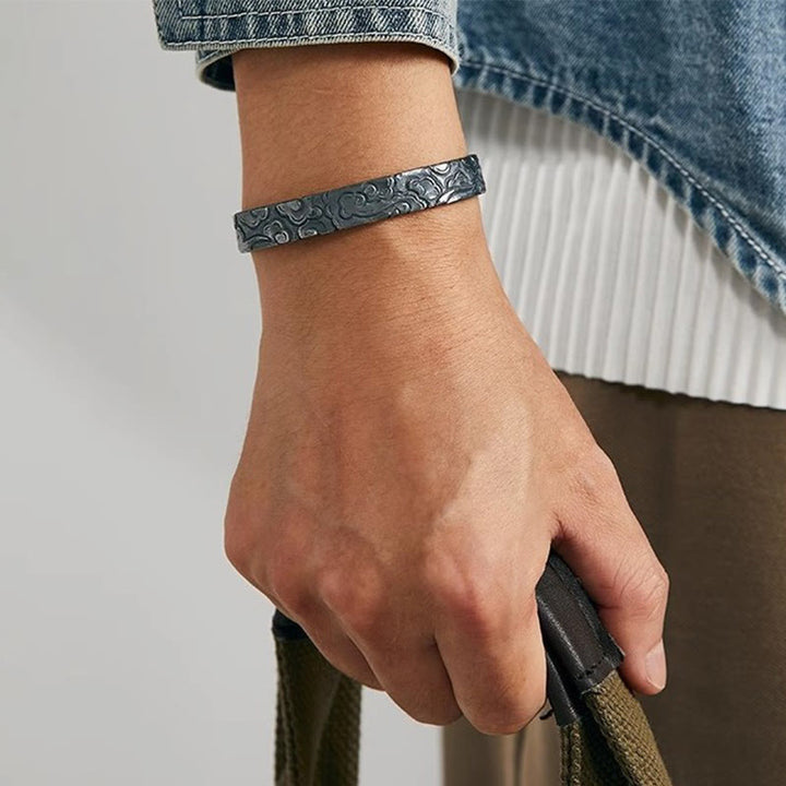 WorldNorse Engraved Cloud Pattern Bracelet