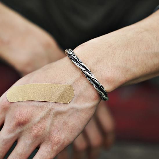 WorldNorse Handcrafted Dual Twist Cuff Bracelet - image 5