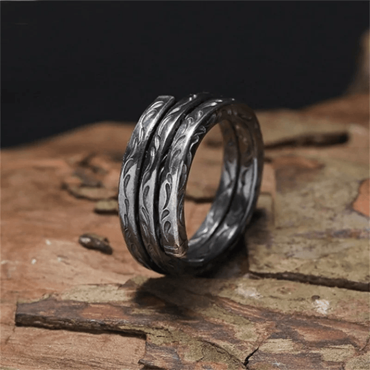 WorldNorse Hand Carved Leaf Pattern Ring - Retro - US 8 - image 0