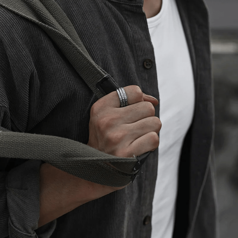 WorldNorse Hand Carved Leaf Pattern Ring - image 3