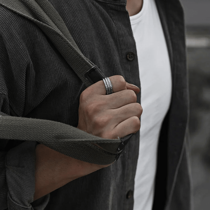 WorldNorse Hand Carved Leaf Pattern Ring - image 3