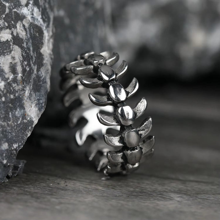 WorldNorse Gothic Retro Spine Fish Bone Ring - UK Size Y (US 12) - image 0
