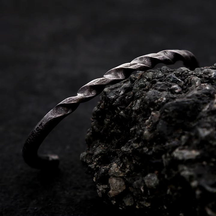 WorldNorse Single Side Twist Bracelet - image 3
