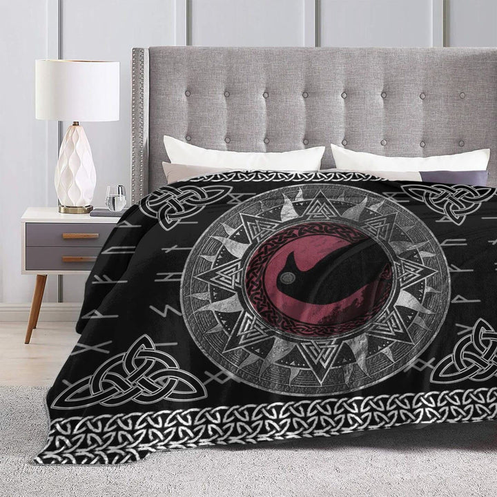 WorldNorse Celtic Knot Raven Blanket - image 1