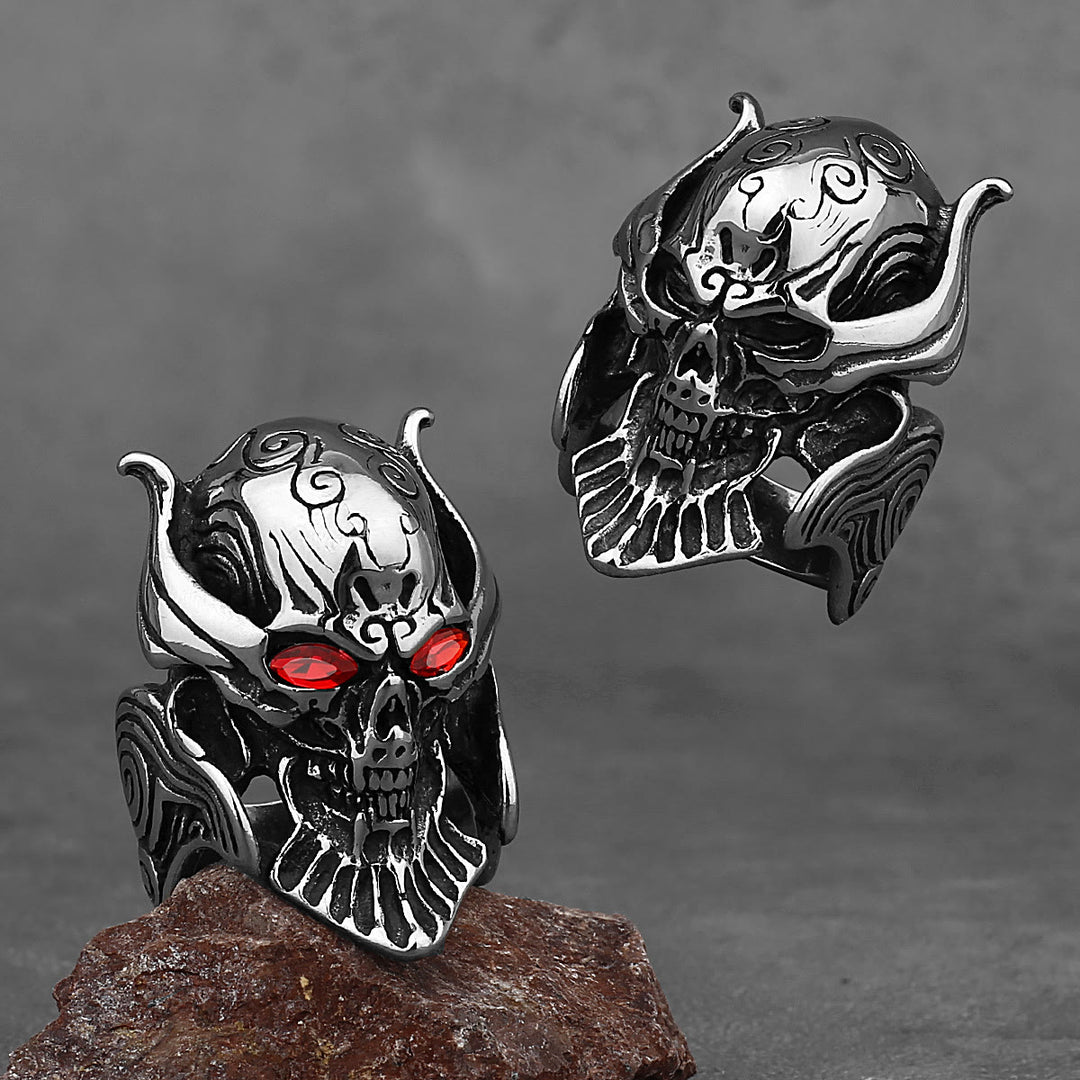 WorldNorse Ghost Head Gemstone Eye Skull Fangs Ring
