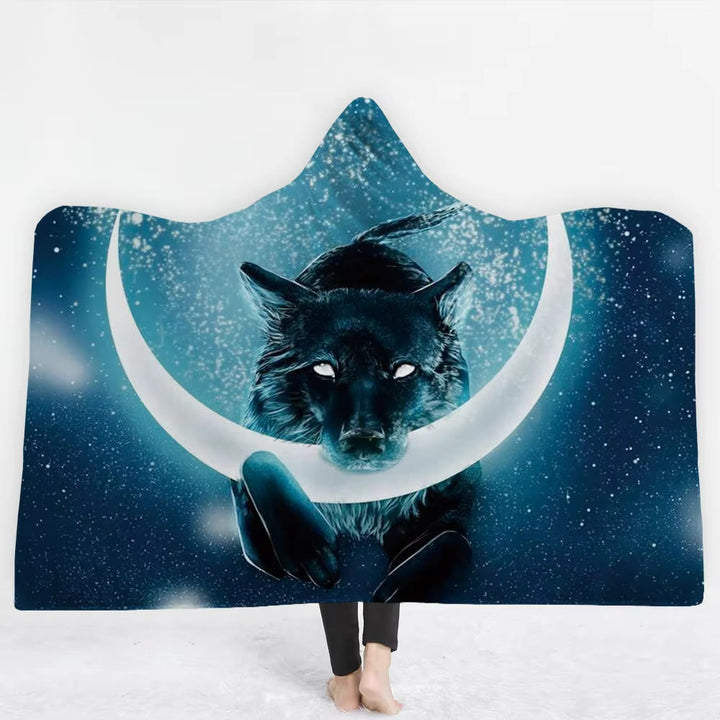 WorldNorse Crown Wolves Hooded Blanket - Moon Wolves - 150x200cm - image 3