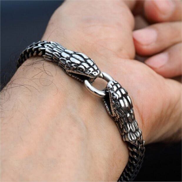 WorldNorse Double Snake Head Men Bracelet
