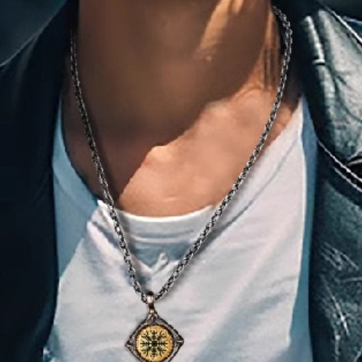 WorldNorse 925 Sterling Silver Helm Of Awe Necklace - image 1