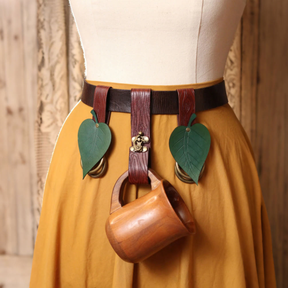 WorldNorse Rustic Leaf-Decorated Leather Bag & Belt - Belt + Keychain + 2 Green Clips - image 4