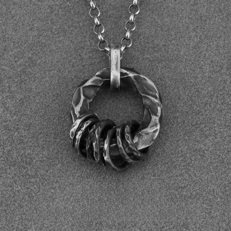 WorldNorse 999 Sterling Silver Medieval Hammered Ring Necklace - With 60cm O-Shaped Chain - image 4