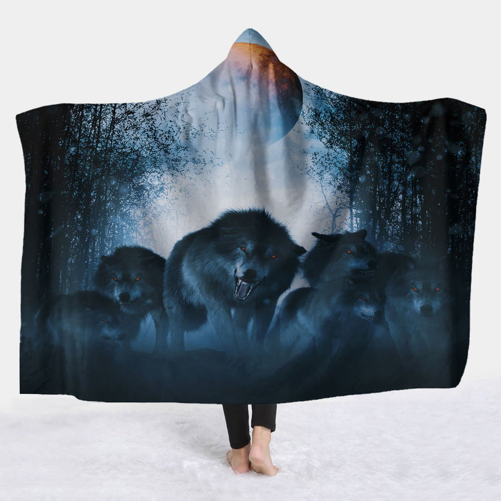 WorldNorse Shadowed Grove Wolf Hooded Blanket - 150x200cm - image 1