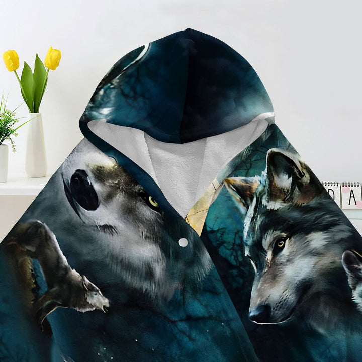 WorldNorse Moonlit Nightwood Wolf Hooded Blanket - image 3