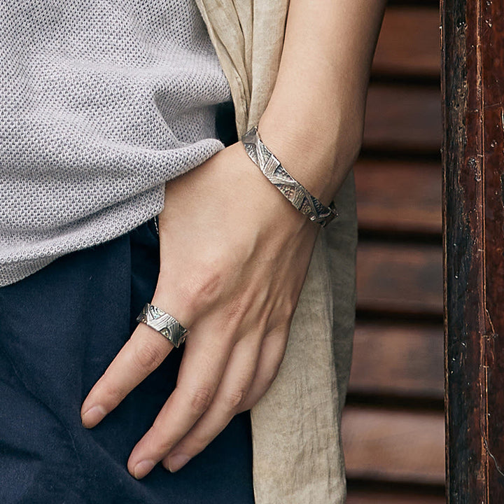 WorldNorse 999 Sterling Silver Prismatic Fracture Texture Ring - image 4