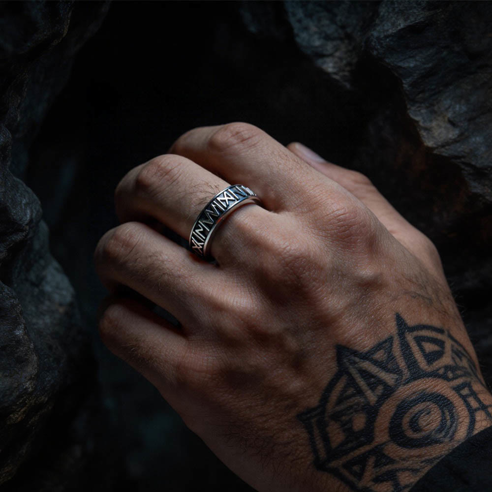 WorldNorse Classic Norse Rune Spinnner Ring - image 1