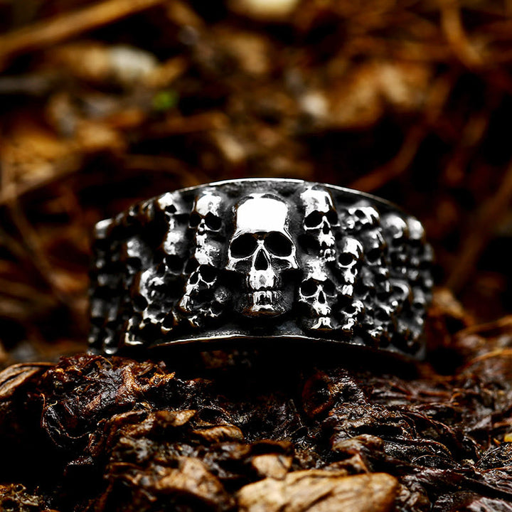 WorldNorse Underworld Skull Horde Ring - image 2