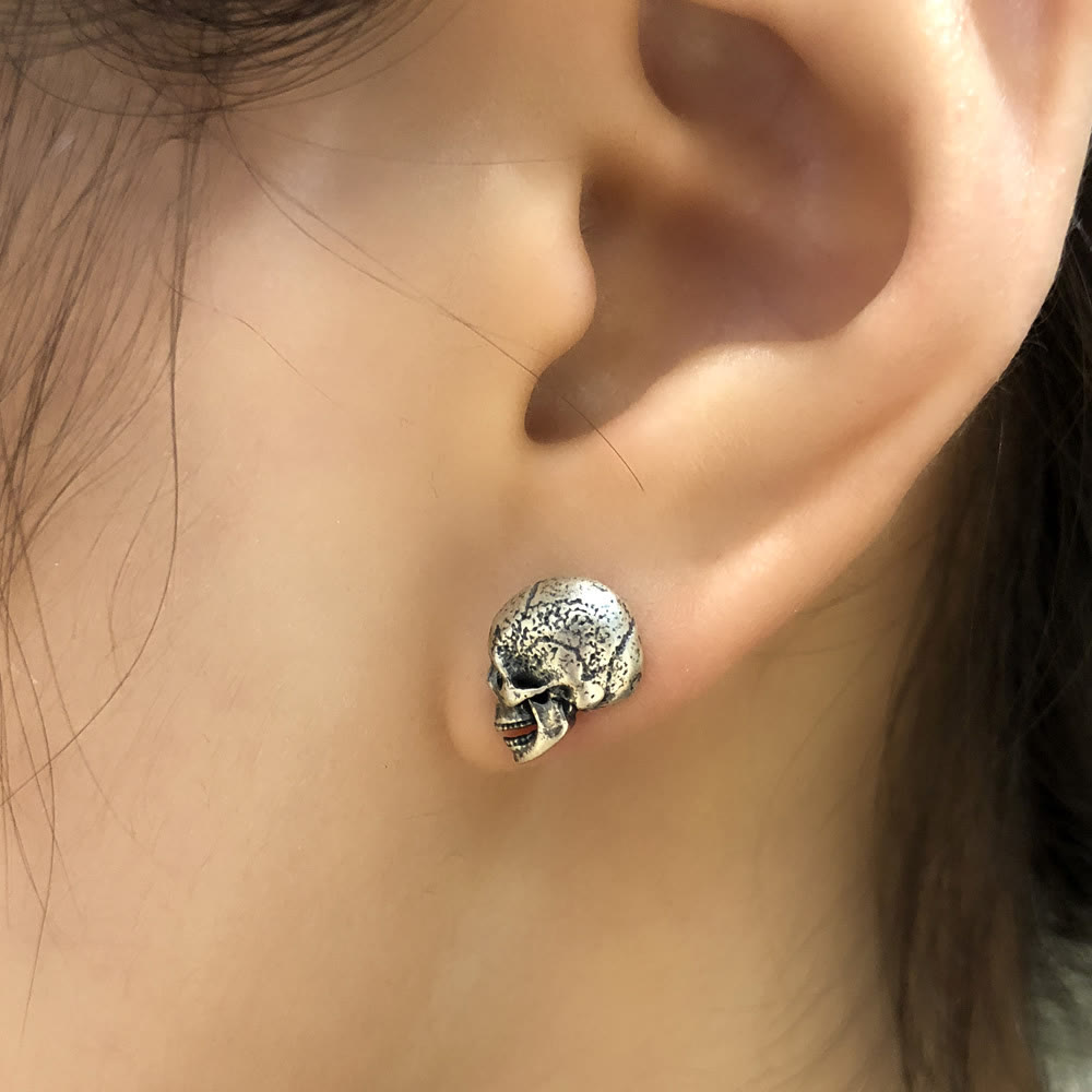 WorldNorse Handcrafted 925 Silver Skull Textured Earrings - image 1