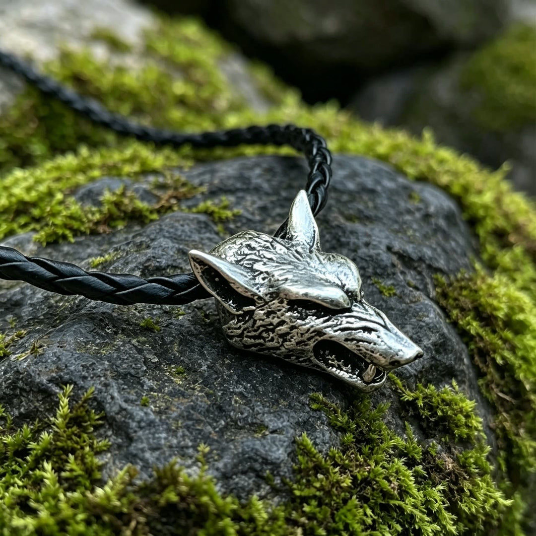 WorldNorse Antique Textured Wolf Head Necklace - Retro Silver - With Leather Rope - image 2