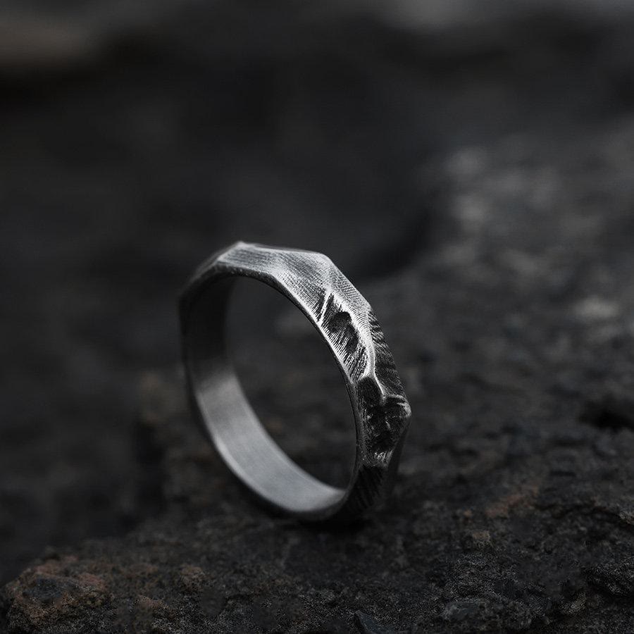WorldNorse Handcrafted 999 Silver Vintage Geometric Hammered Ring - image 2